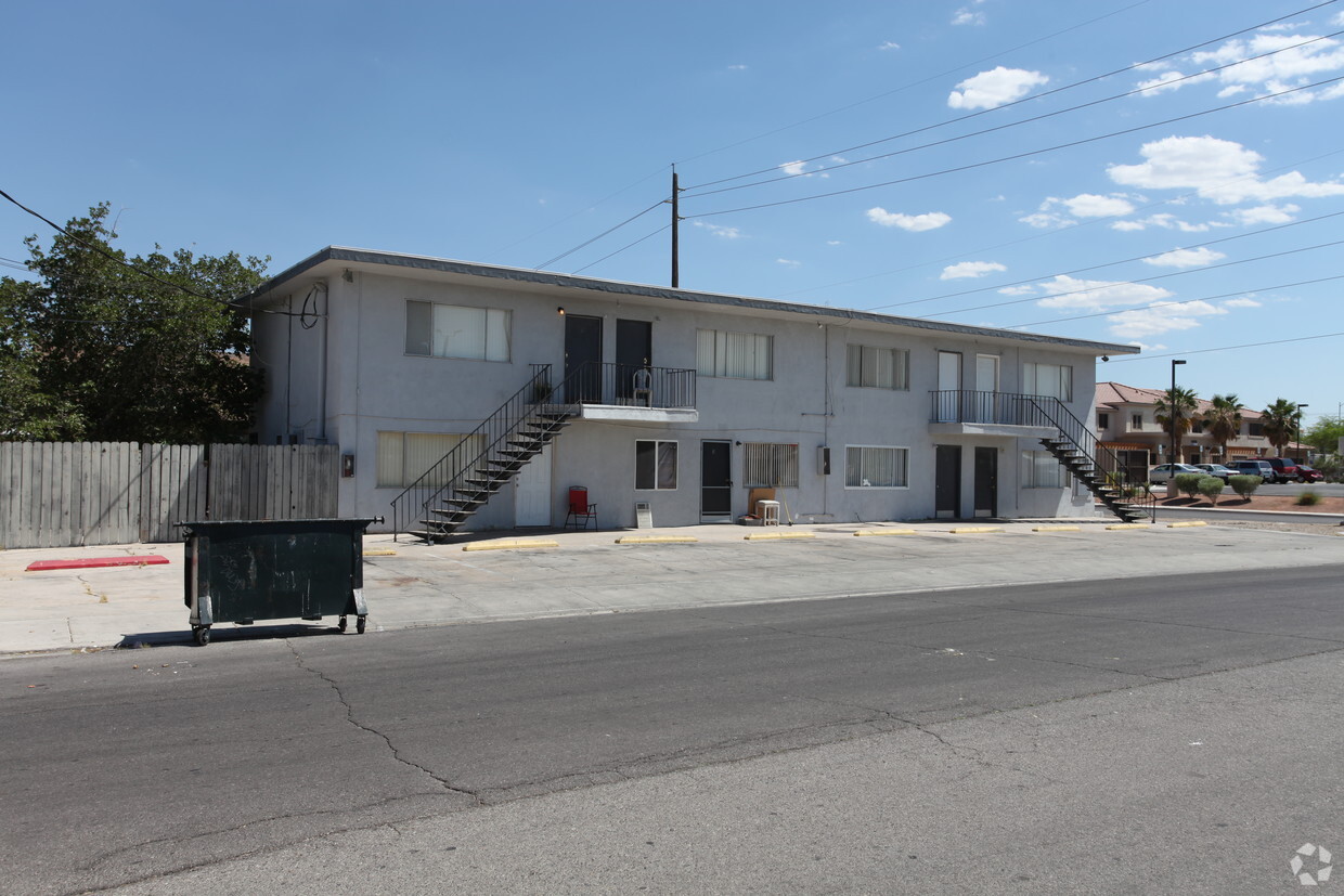 Foto del edificio - 5820 Dodd St