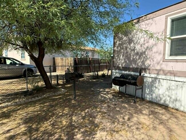 Foto del edificio - 2640 S Cottonwood Ln