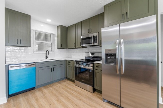 Foto del edificio - 1570 Green Cook Rd