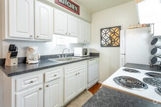 Interior Photo - GreenBrier