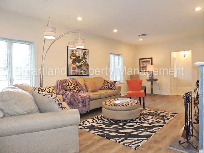 Building Photo - 31599 Woodcrest Rd