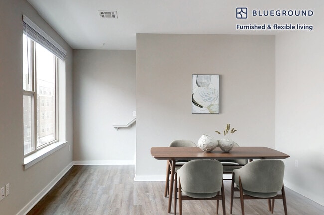 Building Photo - 79 Alexander St