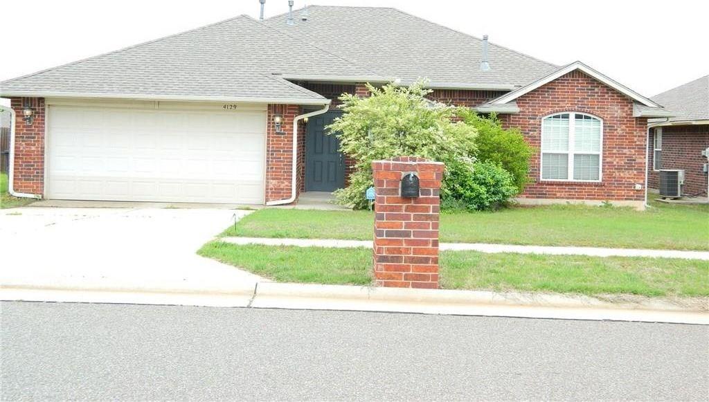 4129 Queens Dr, Moore, OK 73160 House Rental in Moore, OK
