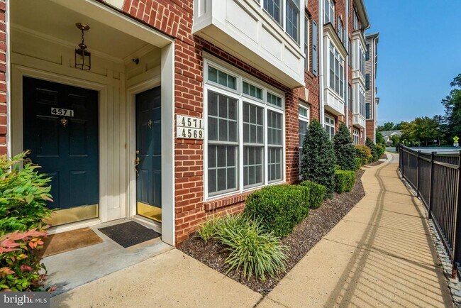 Building Photo - 4569 Whittemore Pl