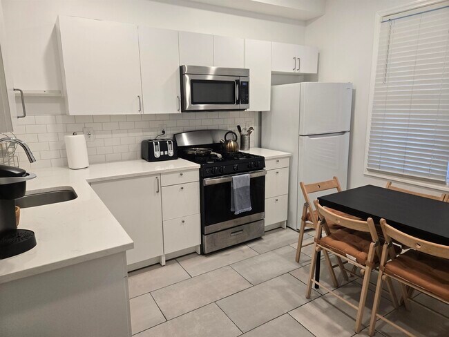 Foto del edificio - 40 E 36th St