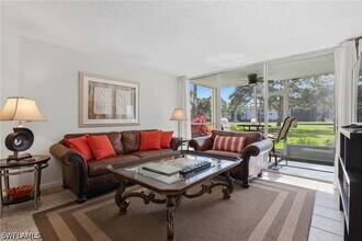Building Photo - 1086 Forest Lakes Dr