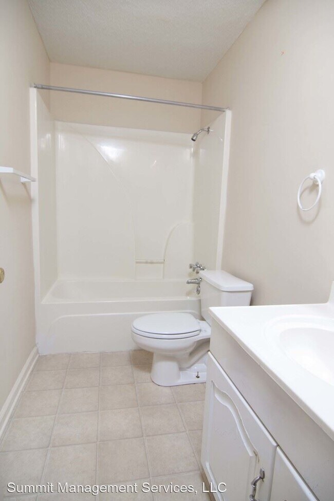 Building Photo - 2 br, 1 bath House - 1 CR 1080
