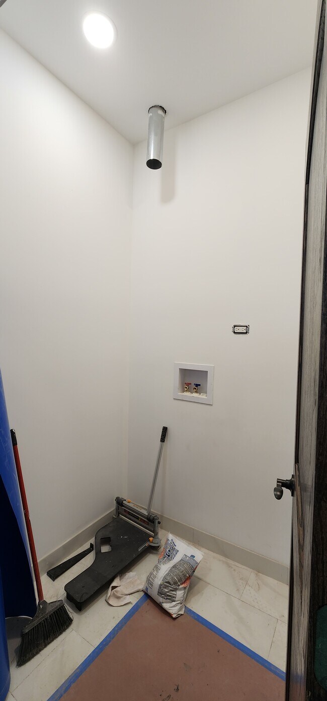 Foto del edificio - 2552 S Central Park Ave