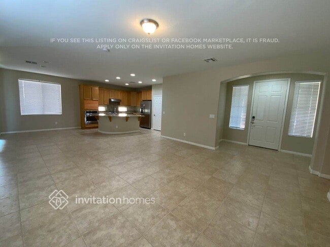 Foto del edificio - 4322 Oasis Plains Ave