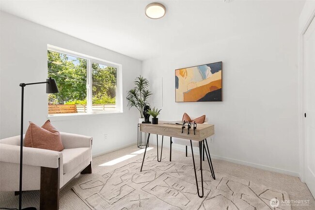 Foto del edificio - 9526 Interlake Ave N