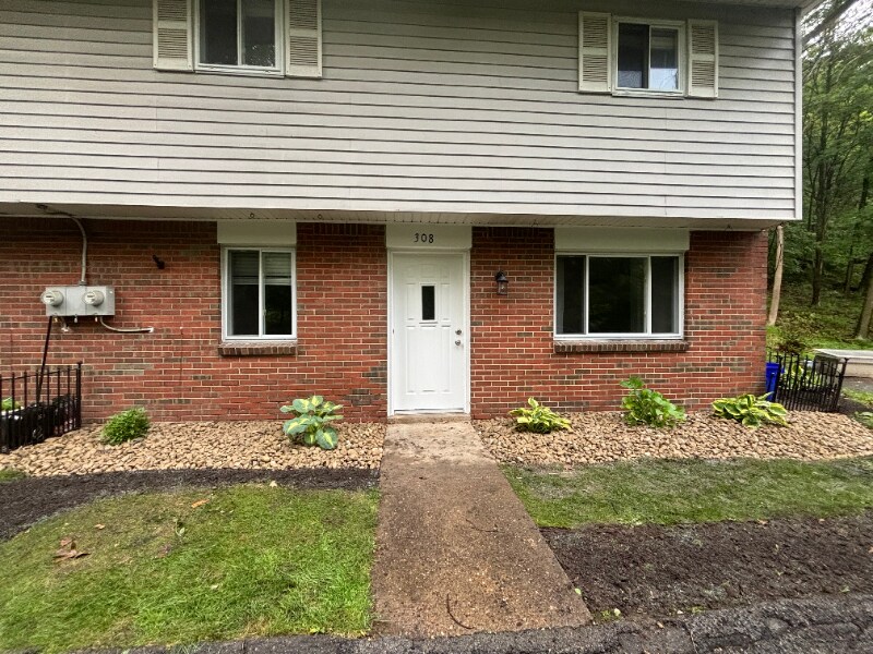 322 Elliott Rd, Monroeville, PA 15146 Townhome Rentals in Monroeville