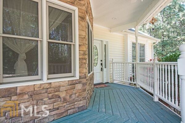 Building Photo - 1555 McIntosh Trail
