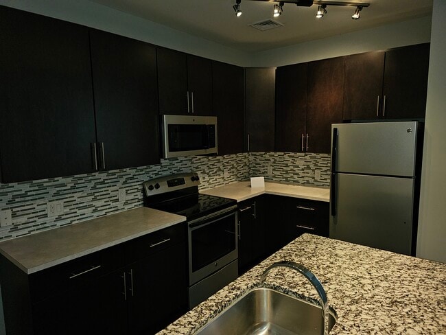 Building Photo - The Flats at Brewerytown