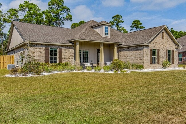 Building Photo - 1385 Lombardy Dr