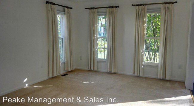 Building Photo - 3128 Glen Carlyn Rd