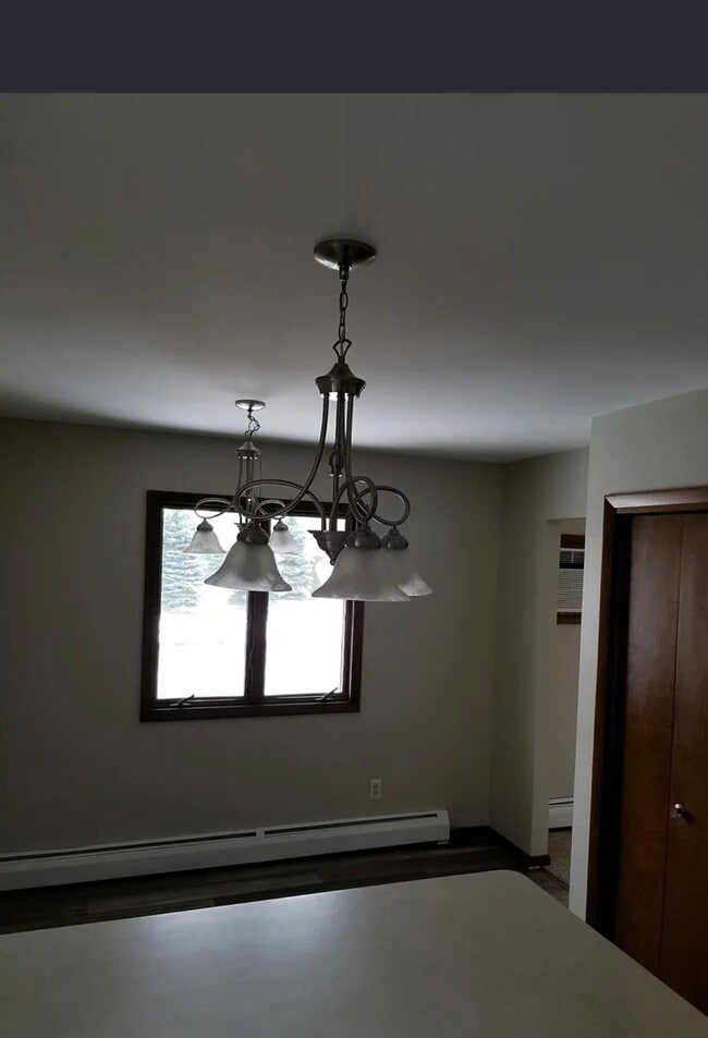 Foto del edificio - 9431 Kennedy Ave