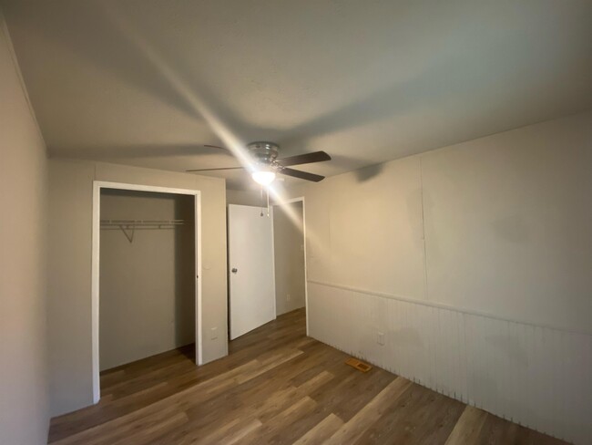 Building Photo - 57 Black Oak Cir