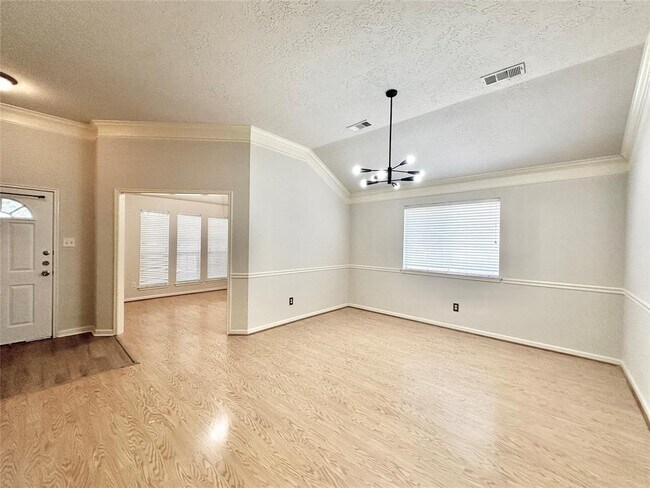 Foto del edificio - 3907 Crystal Pass Ct