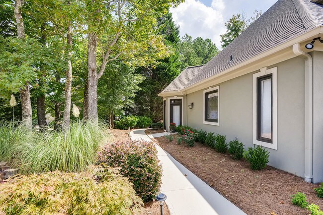 Building Photo - 3485 Goldenrod Dr