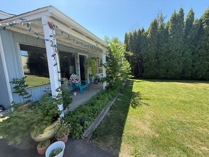 Building Photo - 3245 Odell Hwy