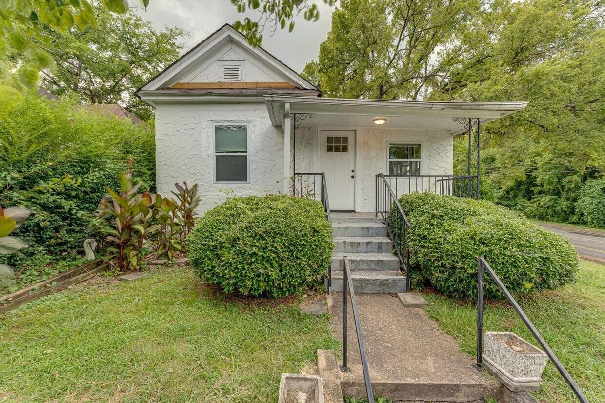 Foto principal - Charming Craftsman Bungalow — 727?N?Holly?...