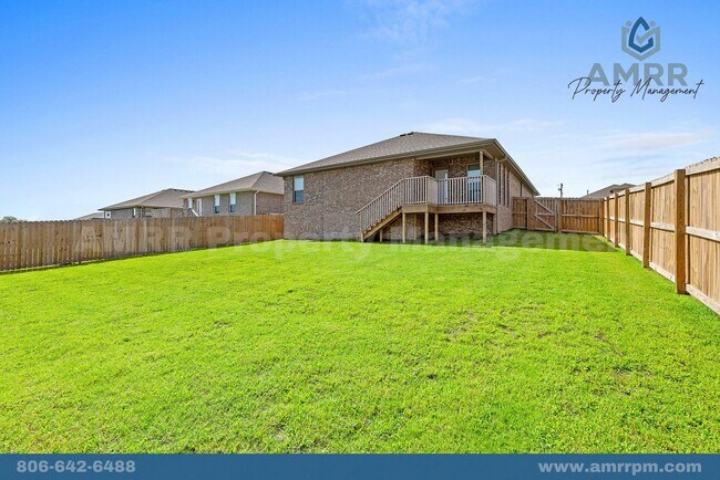 Foto del edificio - Spacious 4-Bedroom Home – Your Family’s Next Chapter!