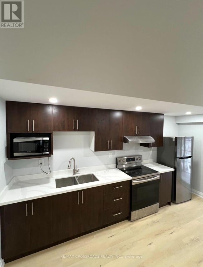 Building Photo - 2388 Dress Cir Cres