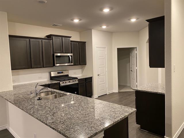 Building Photo - 246 Virginia Ct