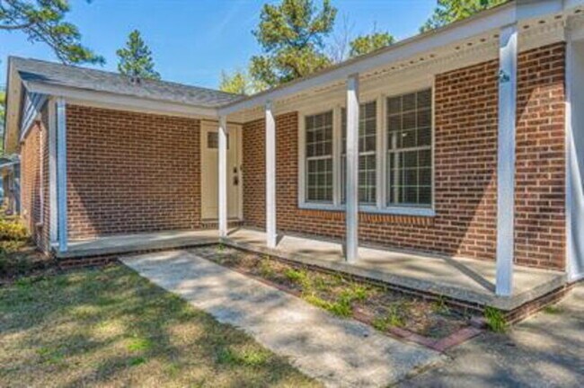 Building Photo - 1573 W Pennsylvania Ave Exn
