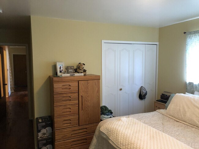 Building Photo - 4161 Woodcreek Ln
