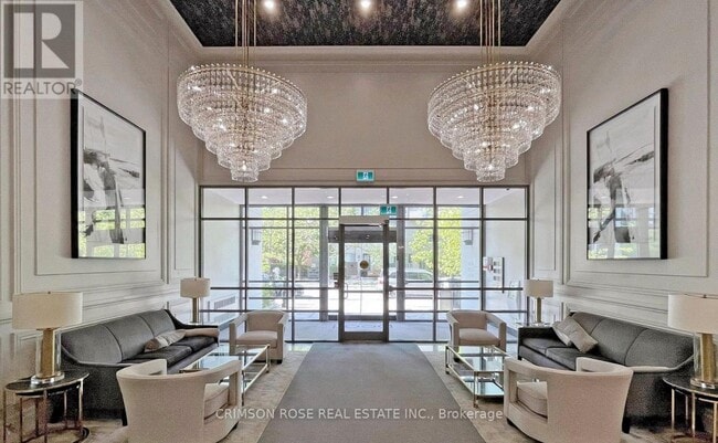 Photo du bâtiment - 620-635 HOLLYWOOD Ave