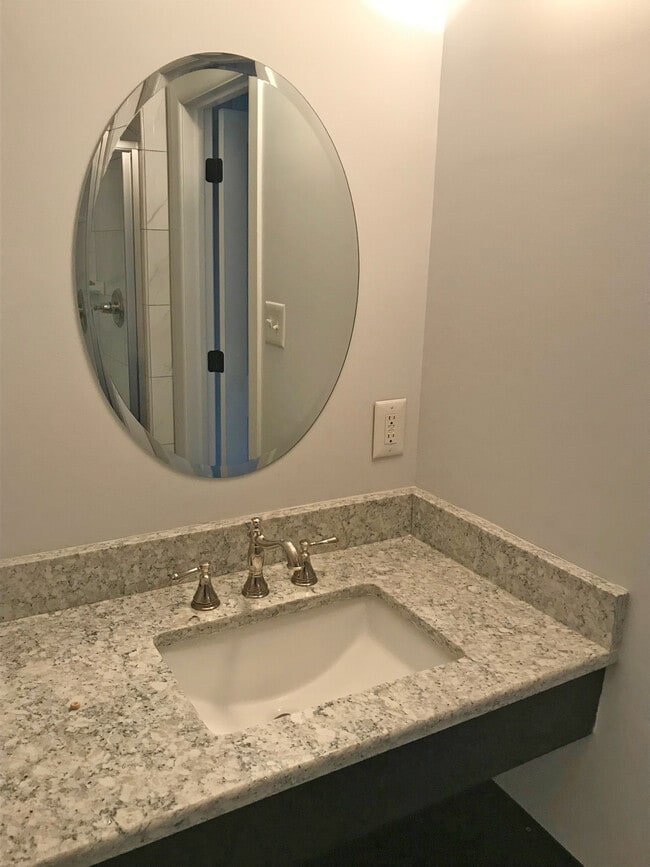 Vanity - 706 Duncan St