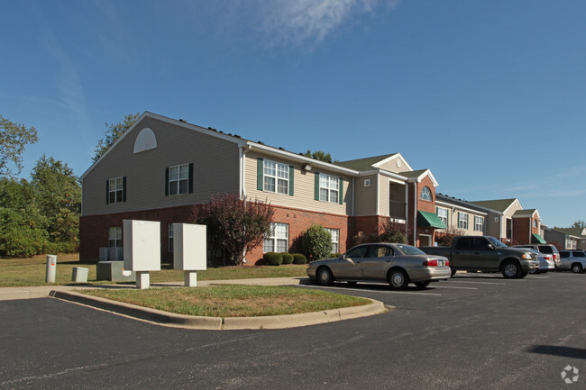 Armstrong Farm Apartments Rentals - Jeffersonville, IN | Apartments.com