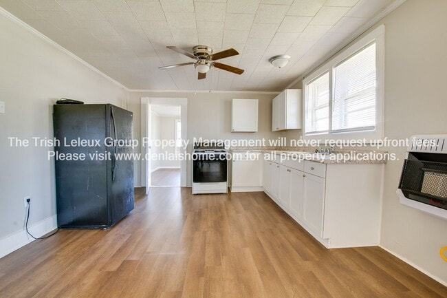 Building Photo - 3/1 Close to down town Pineville and Alex