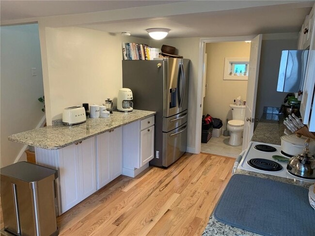 Building Photo - 34 Callender Ave