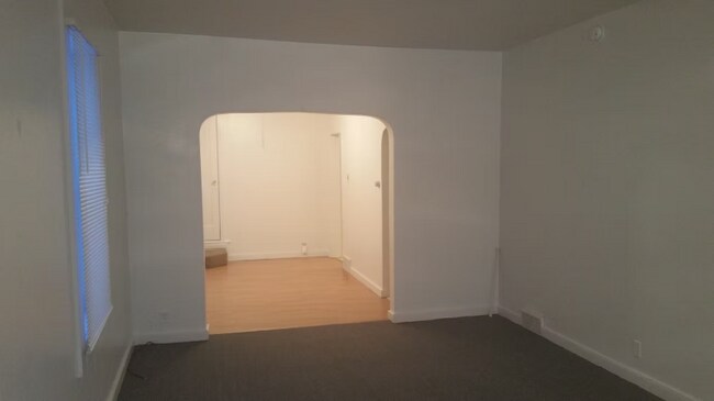 Foto del edificio - 214 6th St NW