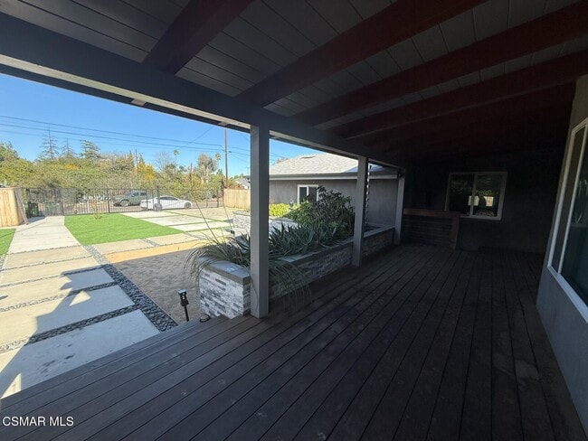 Building Photo - 23400 Collins St