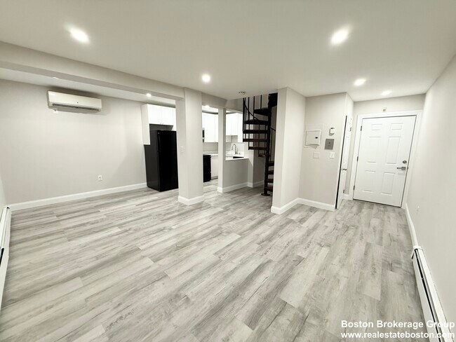 Foto del edificio - 15 Ruggles St