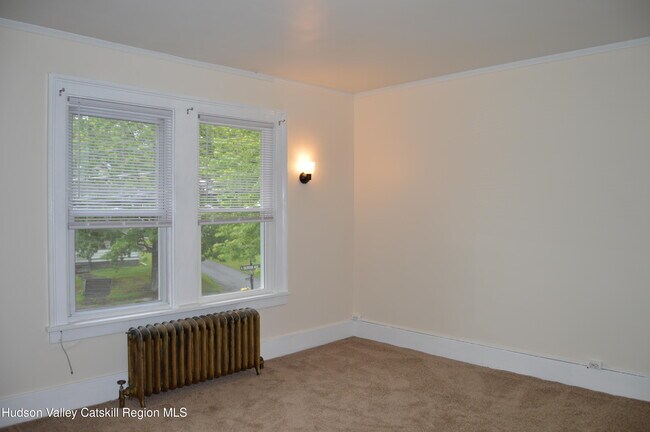 Foto del edificio - 88 Ulster Ave