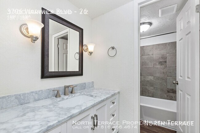 Foto del edificio - 3706 Warwick Blvd