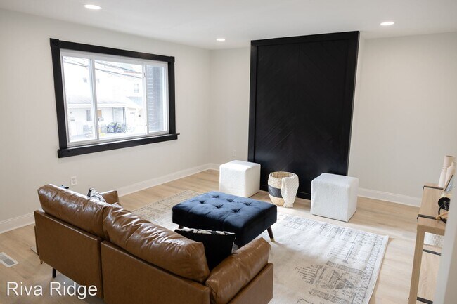 Building Photo - 3 br, 1 bath House - 4037 Haldane Street