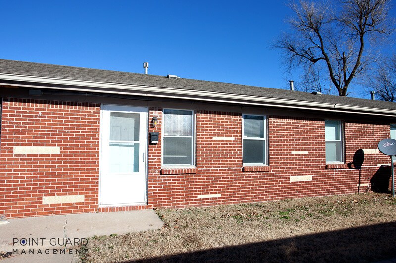 Primary Photo - 1318 Piatt St
