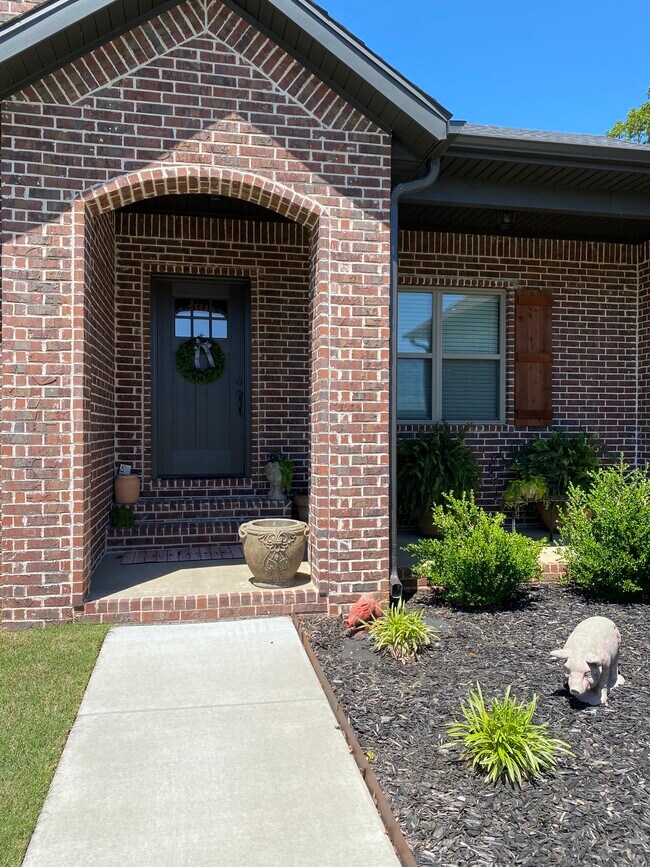 Foto del edificio - 551 Captain Stockton St