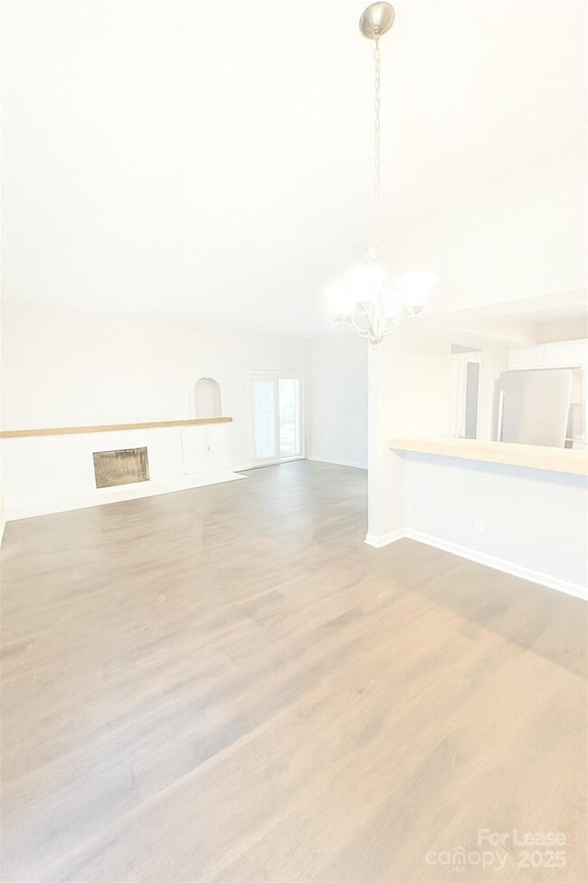 Foto del edificio - 1840 J Julian Ln