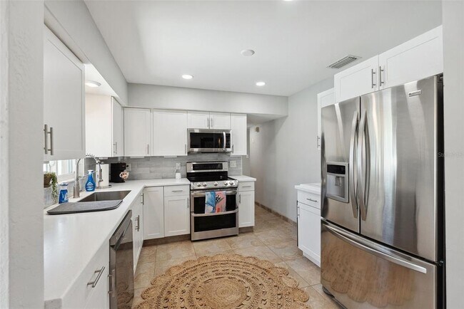 Foto del edificio - 4027 25th Ave N