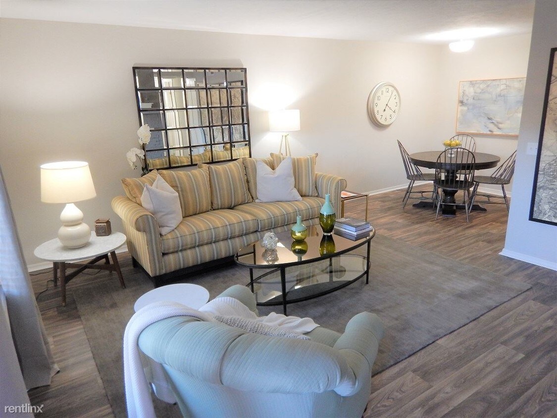 Primary Photo - 3 br, 3 bath Apartment - The Warwick