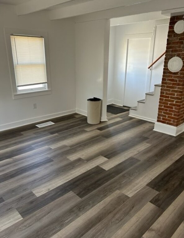 Foto del edificio - 87 N High St