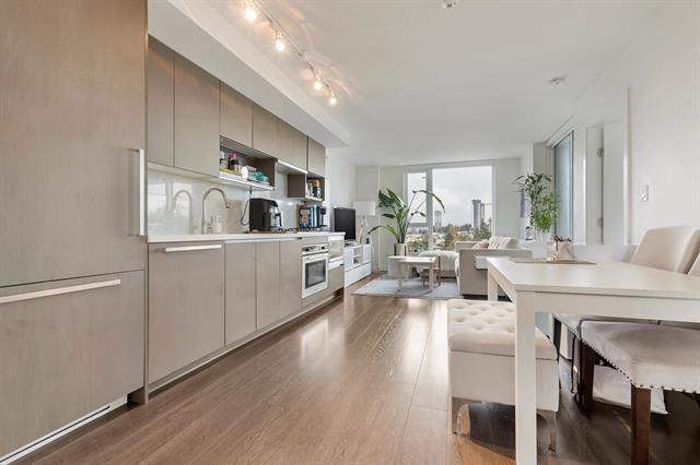 Photo du bâtiment - 1212-13696 100 Avenue