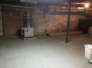 Building Photo - 42 Highland Ter