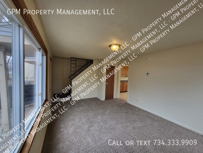 Foto del edificio - 2033 Dryden St